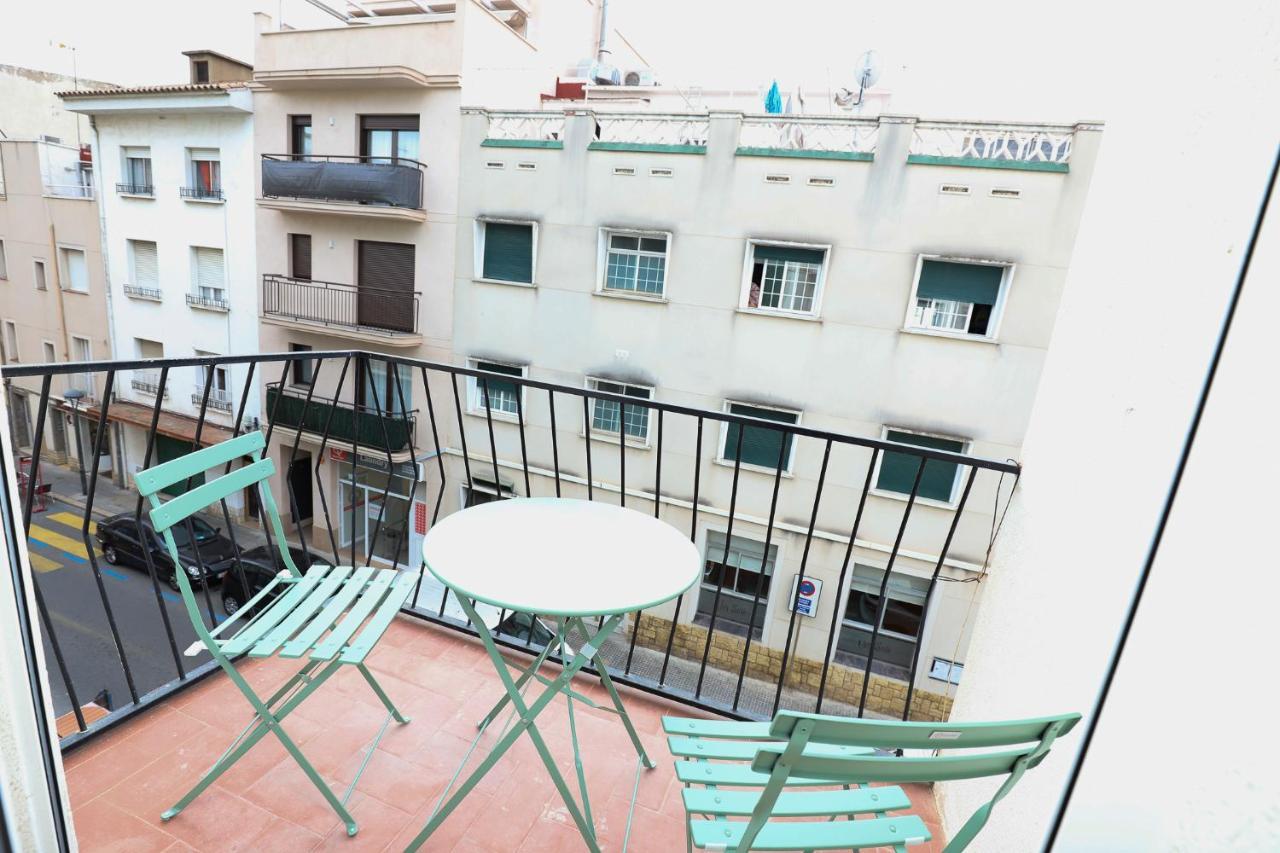 Apartaments Agneta - Ancla カンブリルス エクステリア 写真